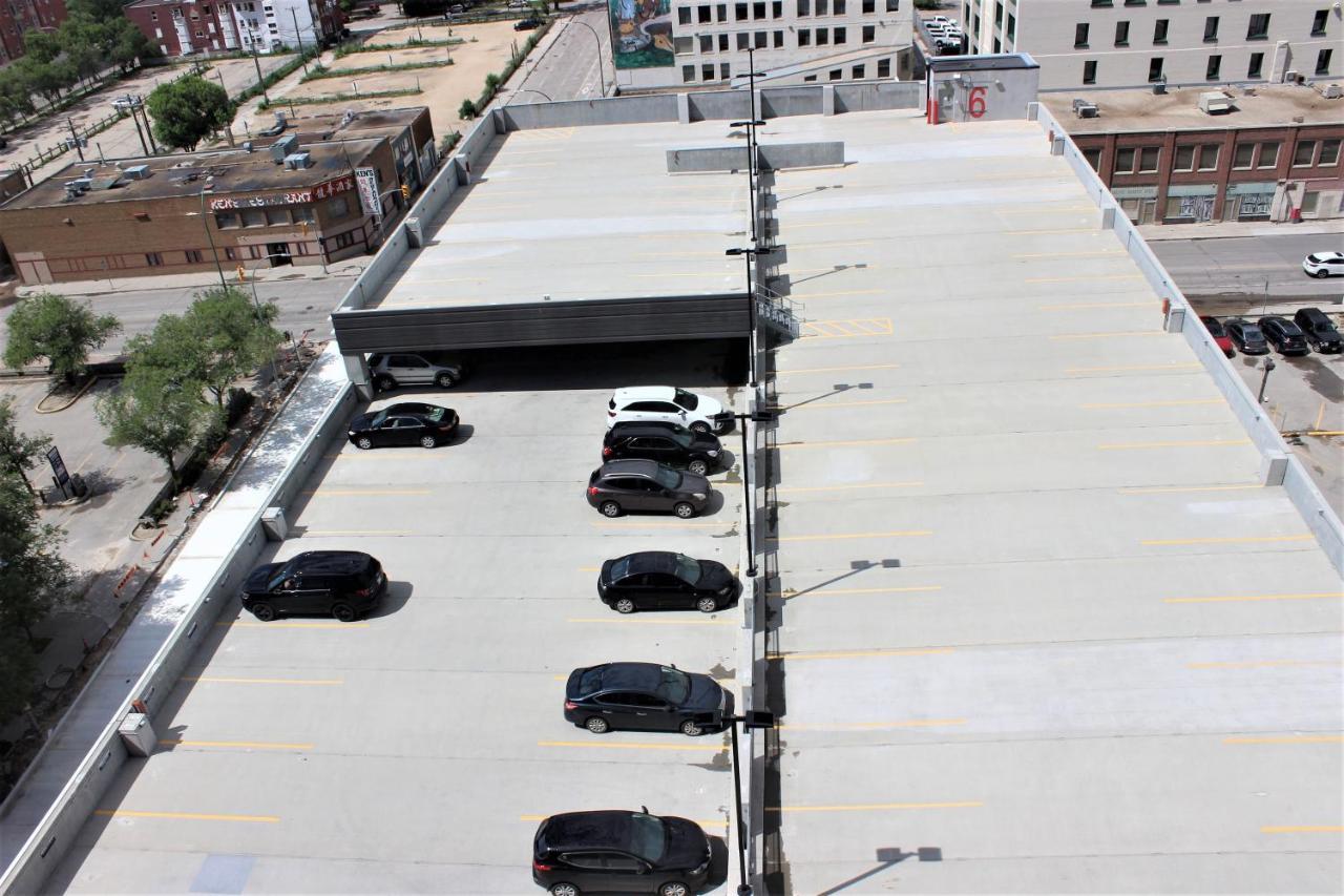 Luxury Skyline Condo In Downtown Free 24/7 Parking Vinnipeg Dış mekan fotoğraf