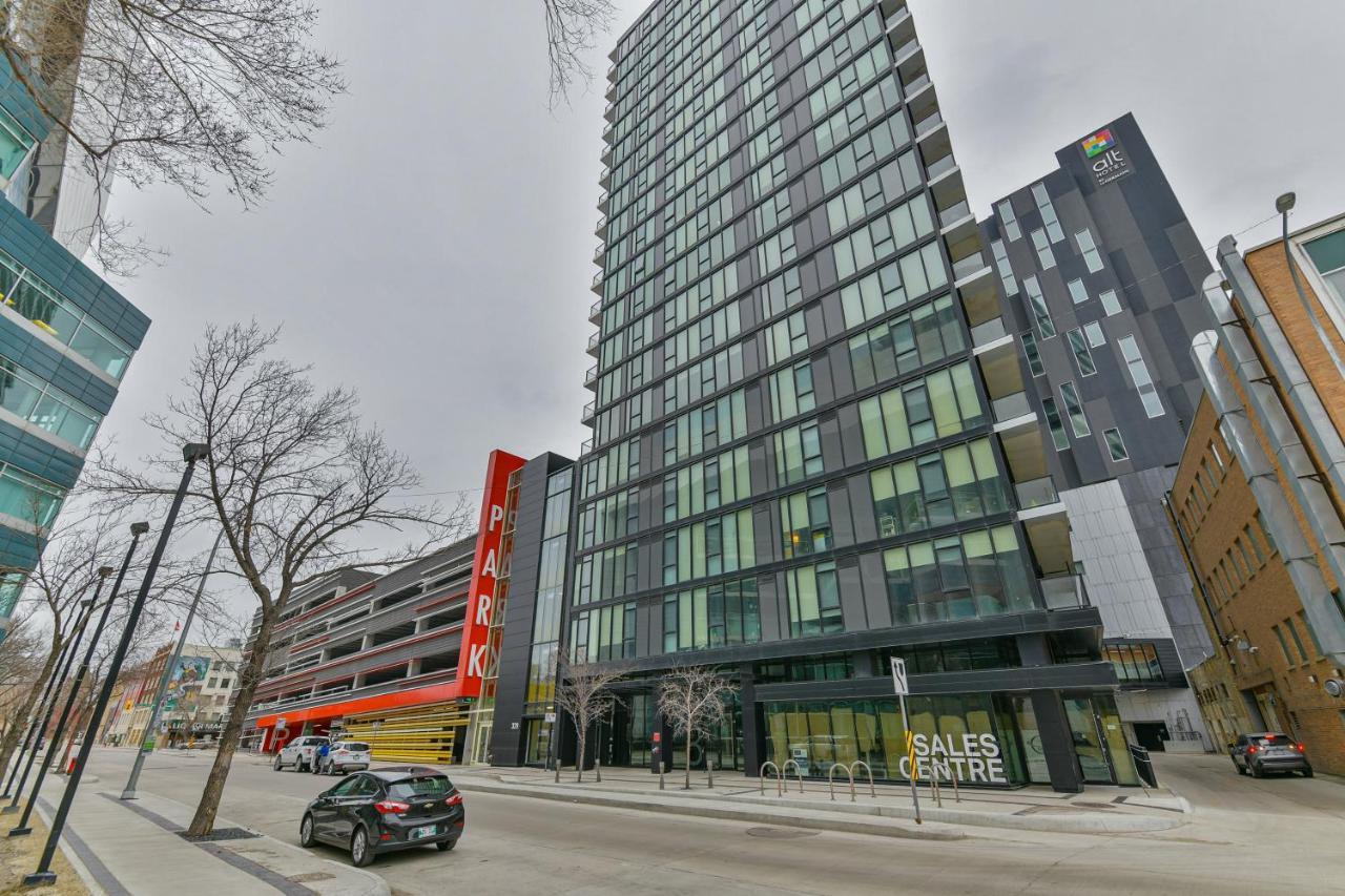 Luxury Skyline Condo In Downtown Free 24/7 Parking Vinnipeg Dış mekan fotoğraf